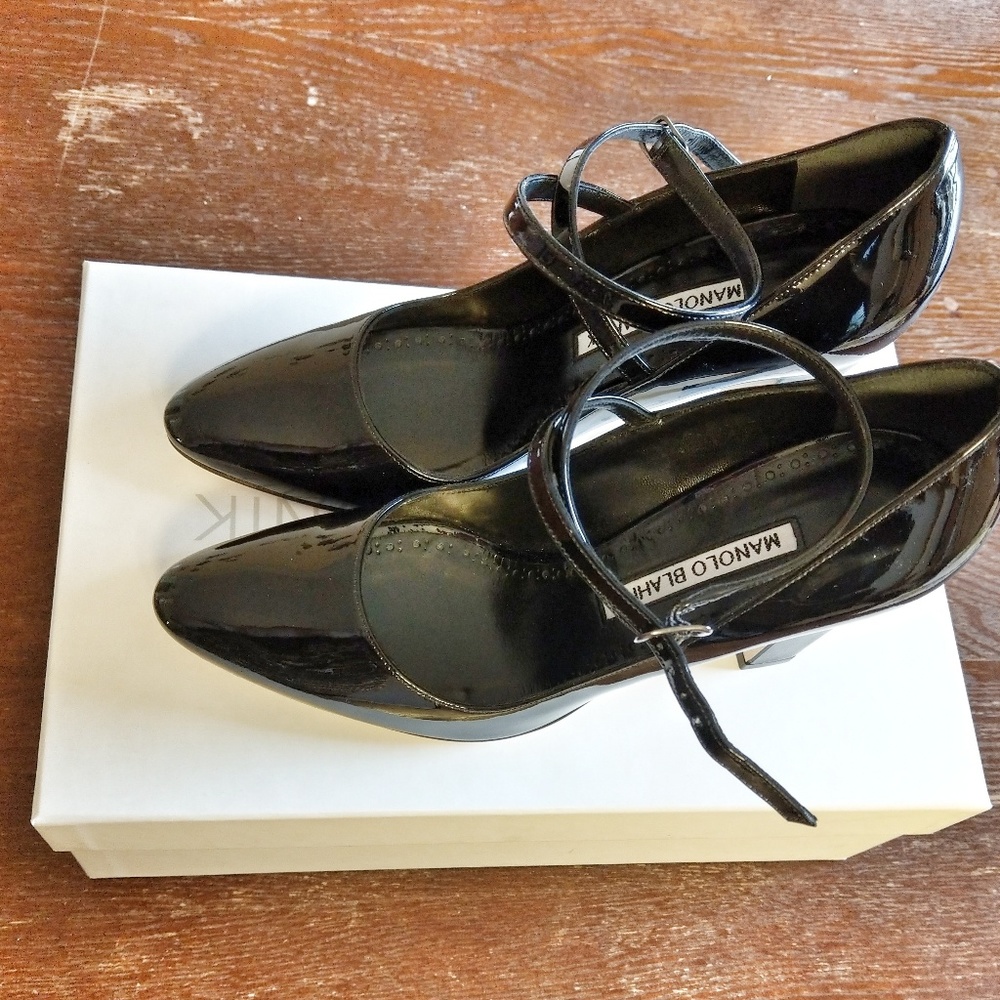 Manolo Blahnik leather pumps size 5.5 - Picture 2 of 9